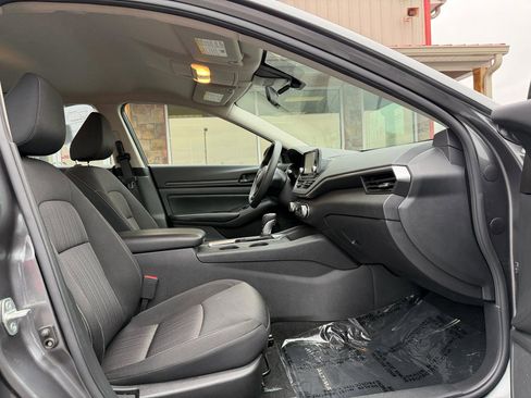 Used 2023 Nissan Altima 2.5 S image 21