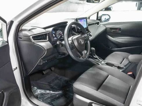 Certified 2023 Toyota Corolla LE image 18