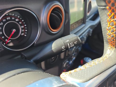 Used 2022 Jeep Gladiator Mojave w/ LED Lighting Group image 23
