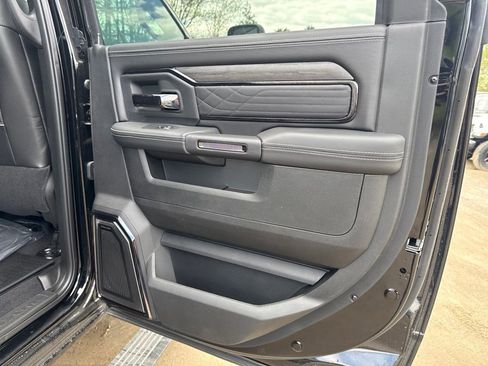 New 2026 RAM 2500 Limited AWD/4WD image 31