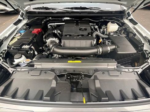 New 2026 Nissan Frontier SV w/ Tow Package image 12