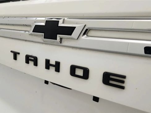 Used 2023 Chevrolet Tahoe Premier w/ Premium Package AWD/4WD image 16