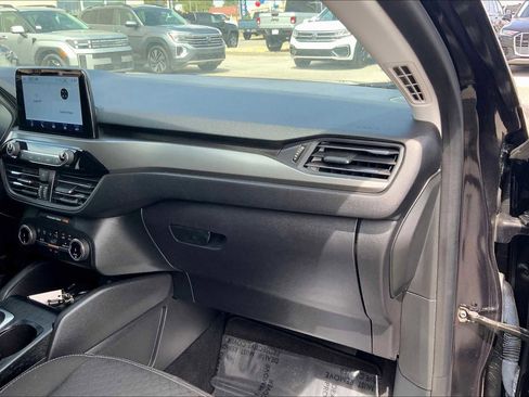 Used 2023 Ford Escape Active image 35