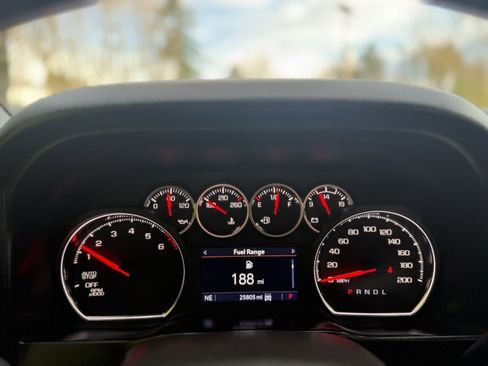 Used 2022 Chevrolet Silverado 1500 Custom w/ Safety Confidence Package image 28