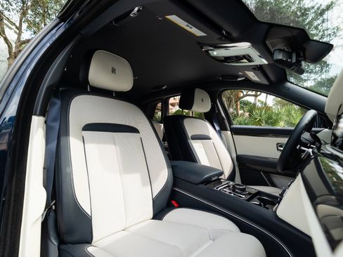 Used 2023 Rolls-Royce Ghost Black Badge w/ Black Badge Ghost Package image 76