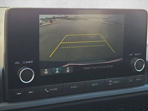 Used 2025 Honda CR-V LX image 19