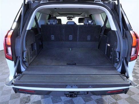 Certified 2025 Ford Expedition Max Active image 10