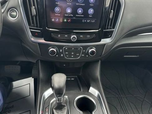 Used 2023 Chevrolet Traverse LT FWD image 29