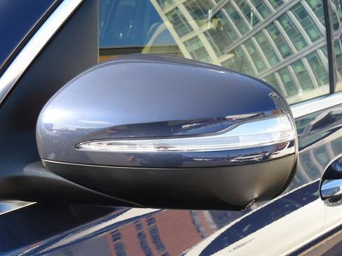 Used 2024 Mercedes-Benz GLS 450 GLS 450 image 29