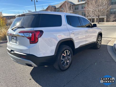 Used 2023 GMC Acadia SLE image 9