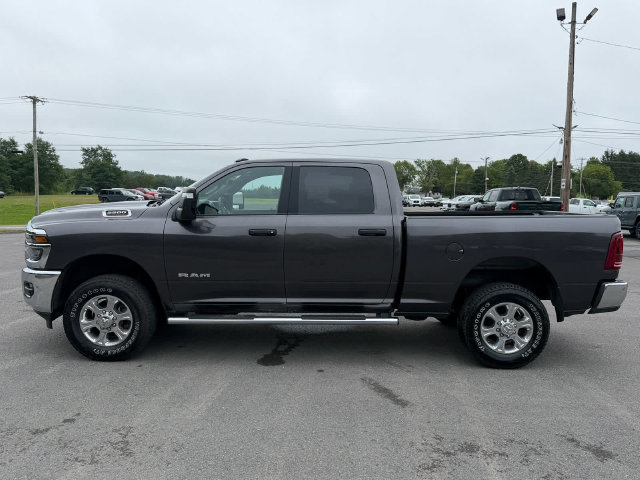 Used 2025 RAM 2500 Big Horn AWD/4WD image 2
