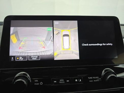 Used 2024 Nissan Armada Platinum w/ Captain's Chairs Package image 28