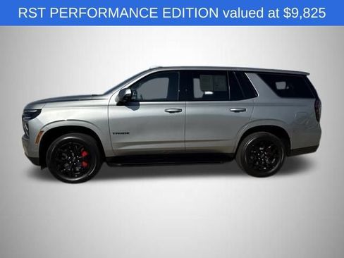 Used 2025 Chevrolet Tahoe RST w/ RST Performance Edition image 2