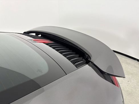 Certified 2023 Porsche 911 Carrera S RWD image 17