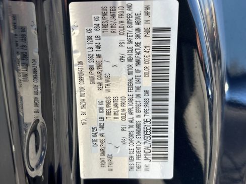 Used 2025 MAZDA MX-5 Miata RF Club image 32