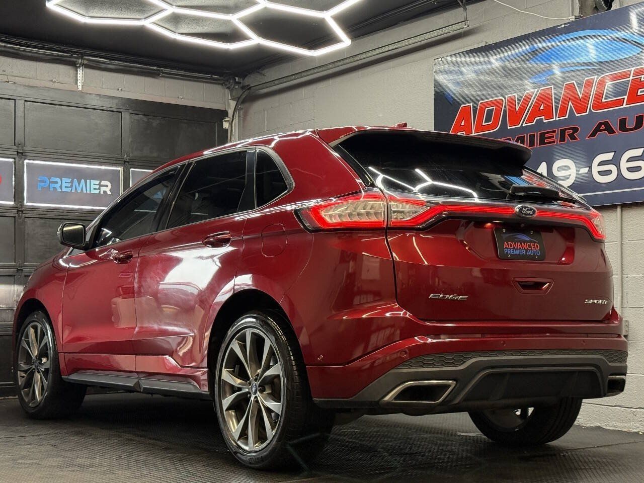 Used 2016 Ford Edge Sport w/ Equipment Group 401A AWD/4WD image 10