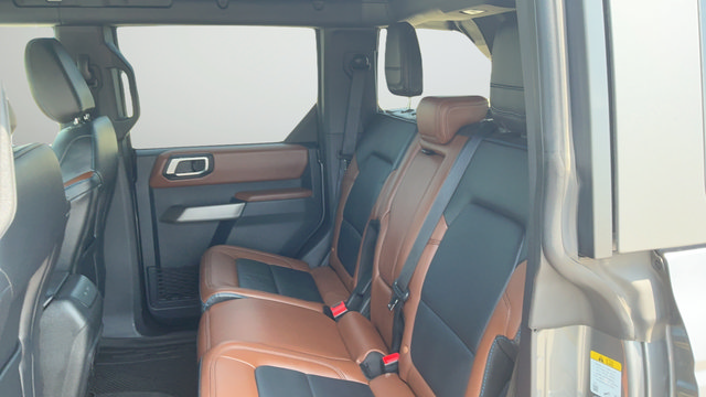 Used 2023 Ford Bronco Outer Banks AWD/4WD image 21