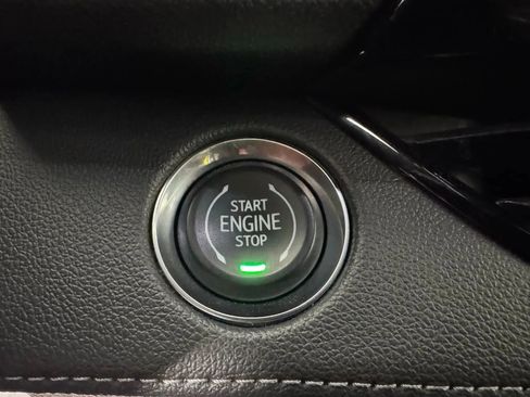 Used 2025 Buick Enclave Sport Touring w/ Super Cruise Package image 12