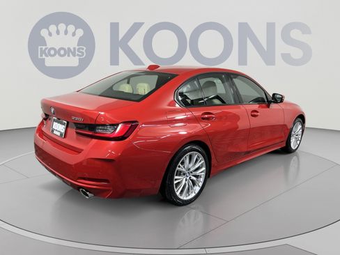 Used 2023 BMW 330i xDrive Sedan w/ Driving Assistance Package AWD/4WD image 11