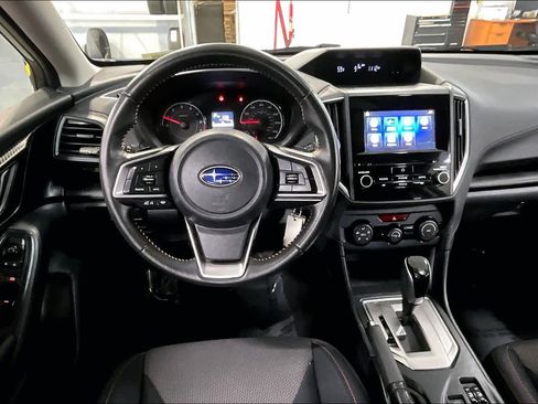 Used 2019 Subaru Crosstrek 2.0i Premium image 6