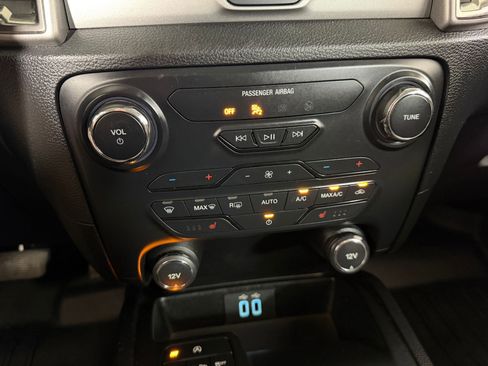 Used 2019 Ford Ranger XLT w/ Equipment Group 302A Luxury RWD image 15
