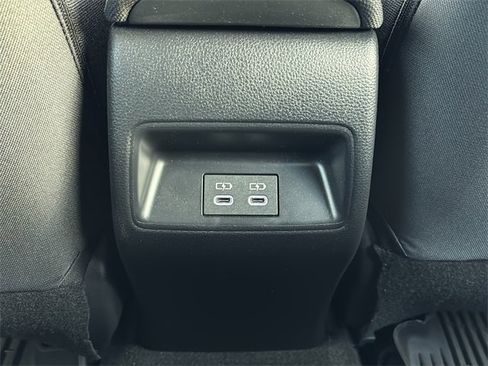 Used 2026 Toyota Corolla SE image 42