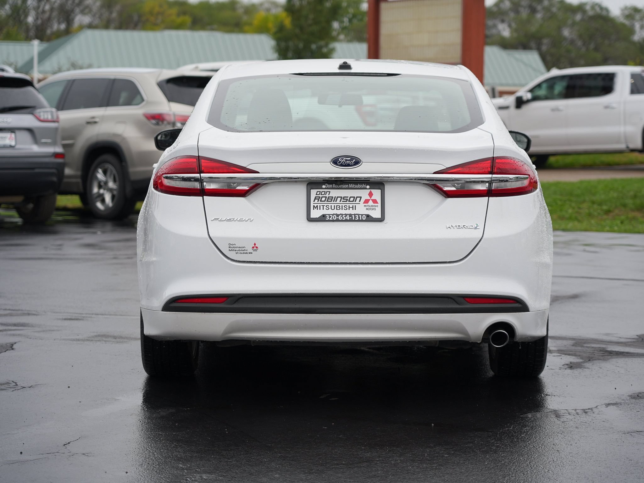 Used 2018 Ford Fusion S FWD image 4