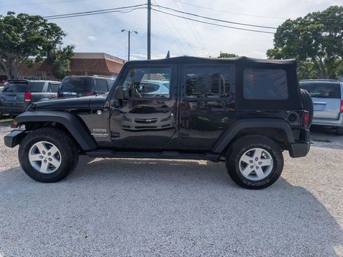 Used 2015 Jeep Wrangler Unlimited Sport w/ Quick Order Package 24S AWD/4WD image 4