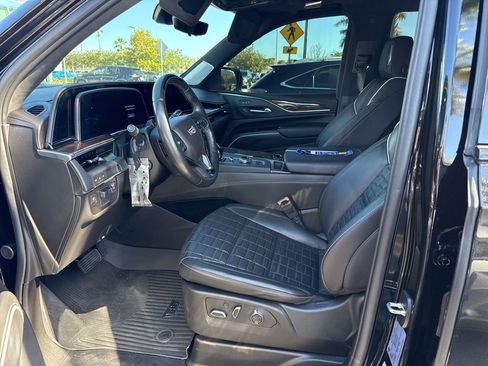 Certified 2024 Cadillac Escalade Sport Platinum w/ LPO, ONYX Package RWD image 7