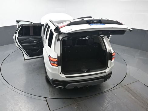 Used 2023 Honda Pilot Elite image 47