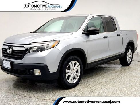 Used 2017 Honda Ridgeline RT image 1