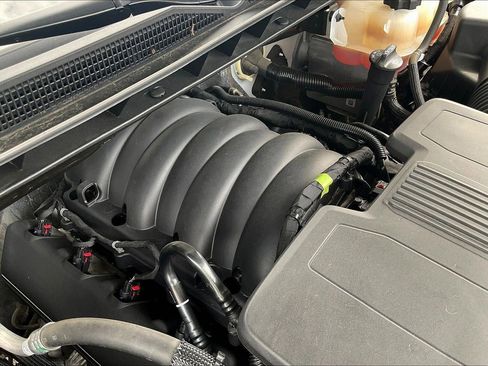 Used 2023 Chevrolet Silverado 1500 Custom Trail Boss w/ LPO, Dark Essentials Package image 32