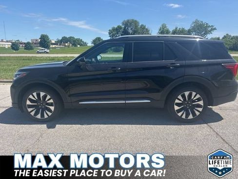 Used 2025 Ford Explorer Platinum w/ LUX Leather Package AWD/4WD image 10