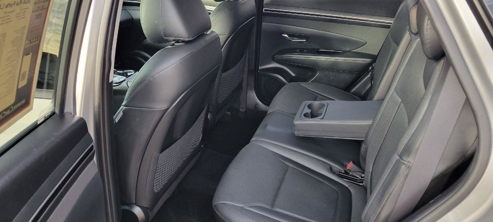 Used 2022 Hyundai Tucson Limited FWD image 6