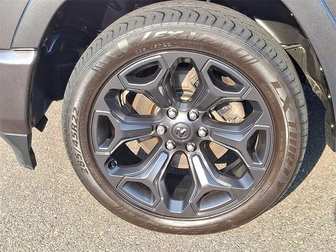 Used 2021 RAM 1500 Limited w/ Night Edition image 8