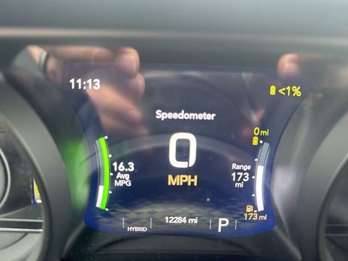 Certified 2025 Jeep Wrangler Unlimited Sahara AWD/4WD image 13