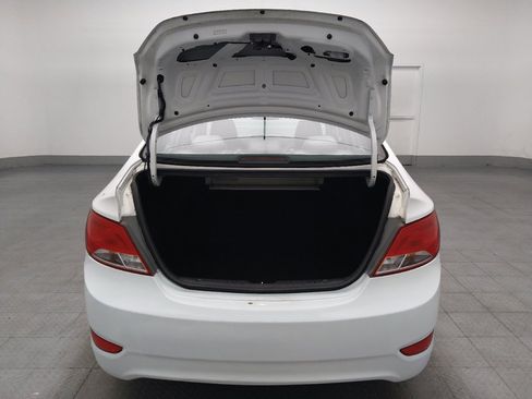 Used 2015 Hyundai Accent GLS FWD image 29