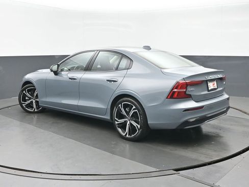 Used 2024 Volvo S60 B5 Core AWD/4WD image 5
