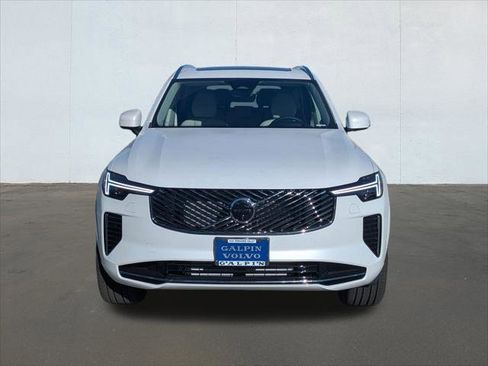 New 2026 Volvo XC90 T8 Ultra w/ Protection Package Premier image 4