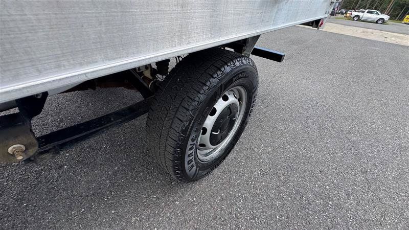 Used 2018 Ford Transit 250 138 RWD image 33