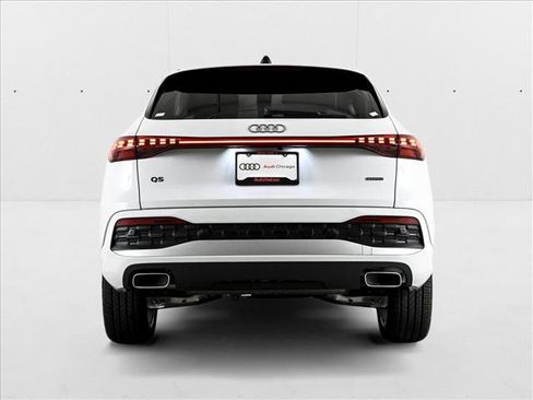 New 2025 Audi Q5 Premium Plus image 4
