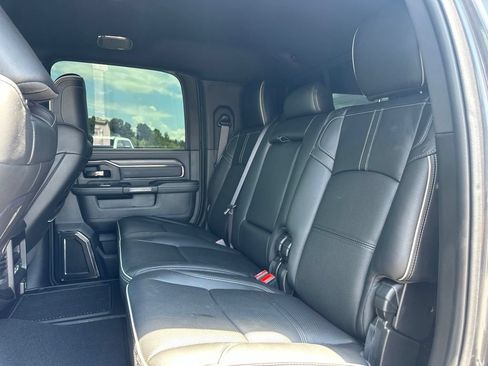 Used 2024 RAM 2500 Limited AWD/4WD image 17