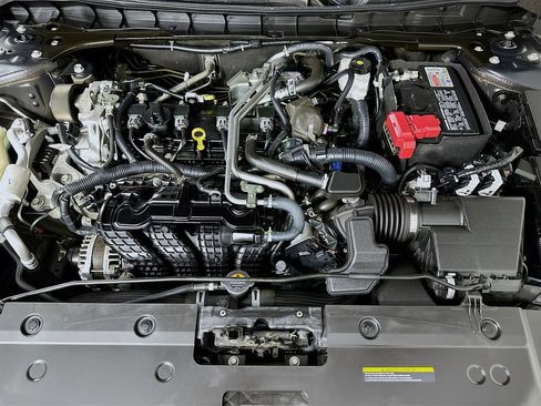 Used 2024 Nissan Altima 2.5 SV w/ SV Premium Package image 39