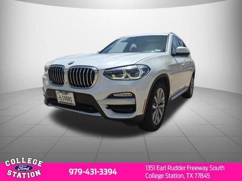 Used 2019 BMW X3 sDrive30i w/ Executive Package RWD image 3