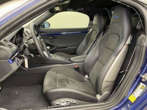 Used 2023 Porsche 718 Boxster Spyder image 5