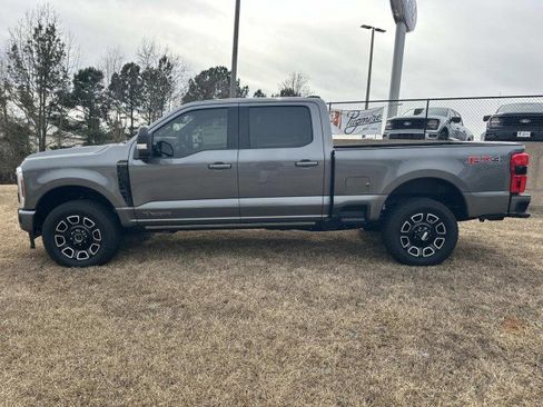 New 2025 Ford F350 Platinum w/ FX4 Off-Road Package image 4