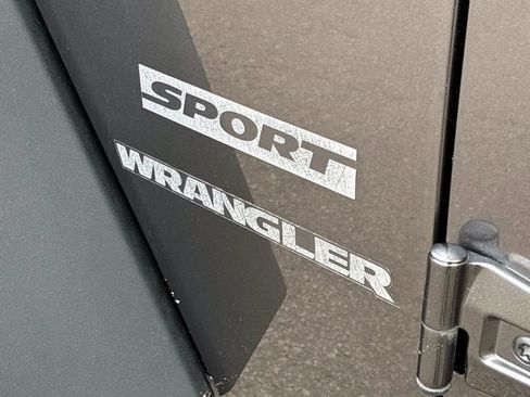 Used 2014 Jeep Wrangler Sport w/ Quick Order Package 23S AWD/4WD image 14