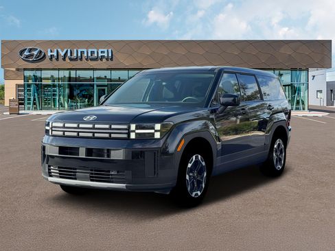 Used 2026 Hyundai Santa Fe SE FWD image 1