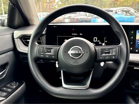 New 2026 Nissan Kicks SV image 14