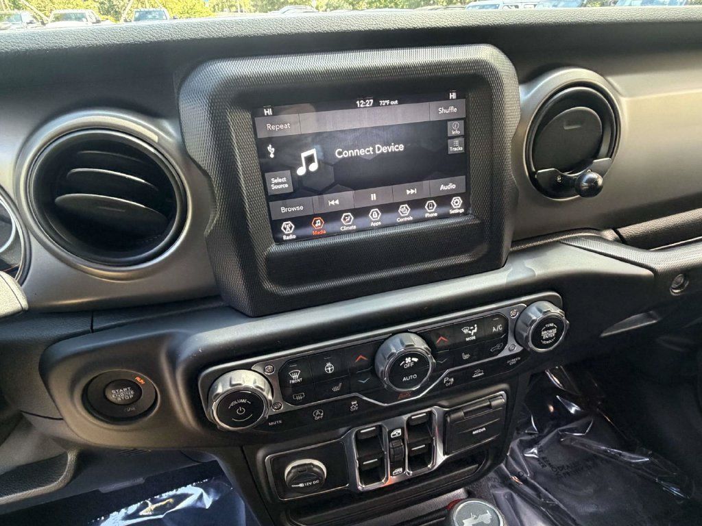 Used 2021 Jeep Wrangler Unlimited Sport AWD/4WD image 17